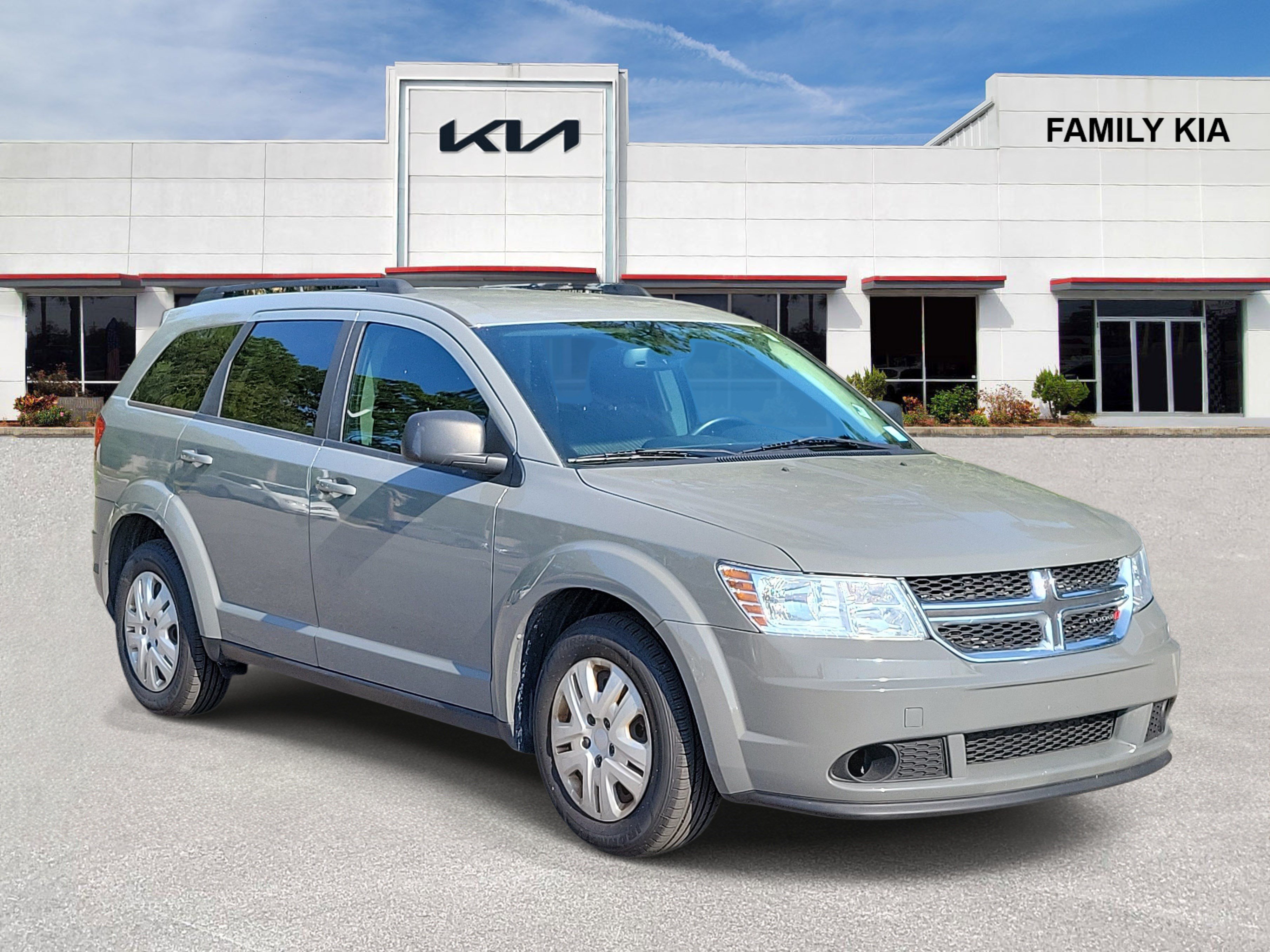 Used 2020 Dodge Journey SE w/ SE Popular Equipment Group