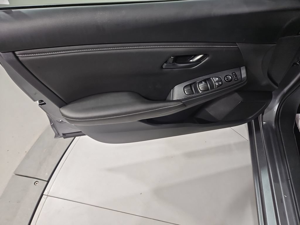 Certified 2025 Nissan Sentra S FWD image 12