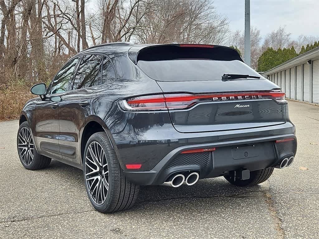 New 2026 Porsche Macan image 3