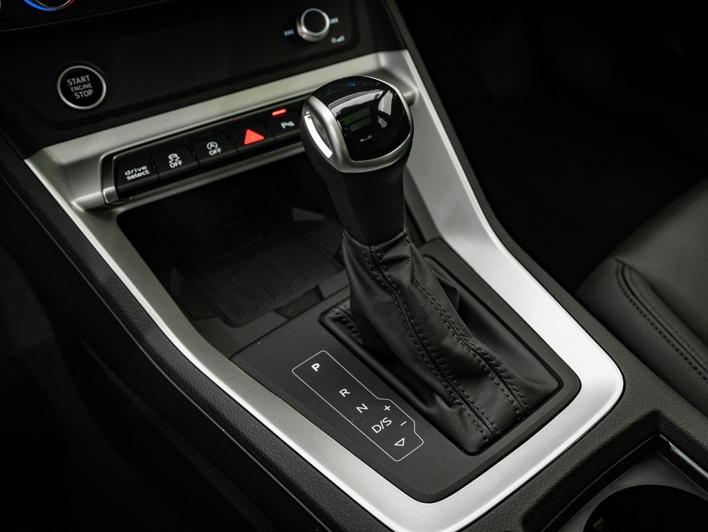 Certified 2024 Audi Q3 2.0T Premium w/ Convenience Package image 36