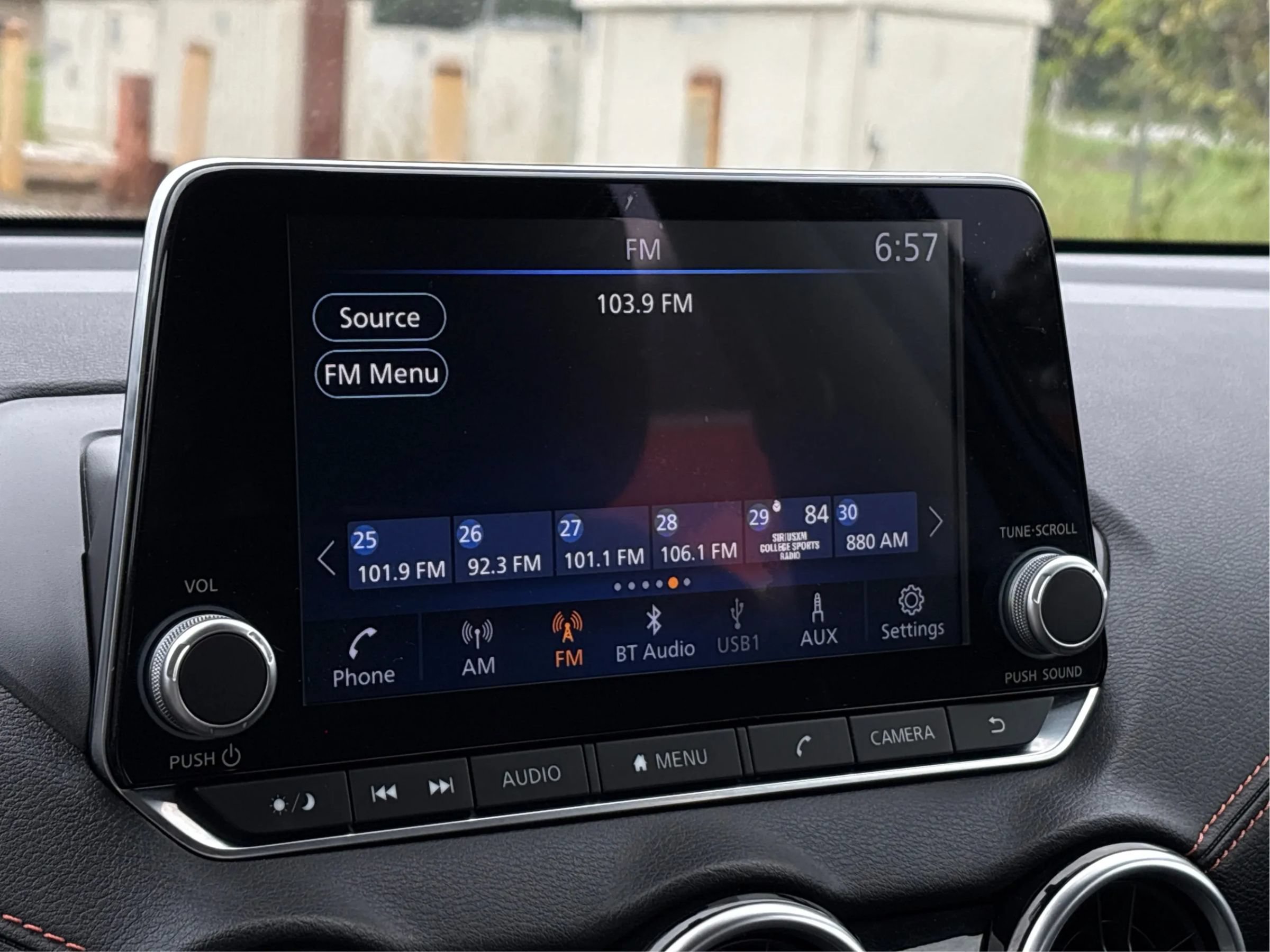 Used 2021 Nissan Sentra SR FWD image 22