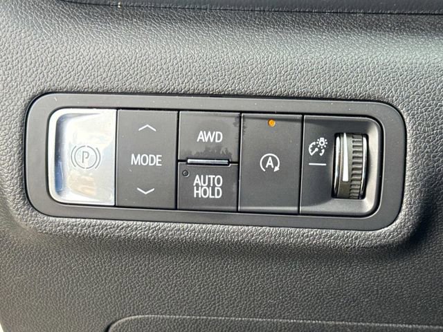 Used 2025 GMC Terrain Elevation AWD/4WD image 27