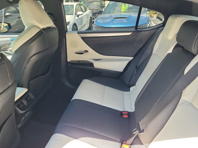 Used 2022 Lexus ES 300h F Sport FWD image 27