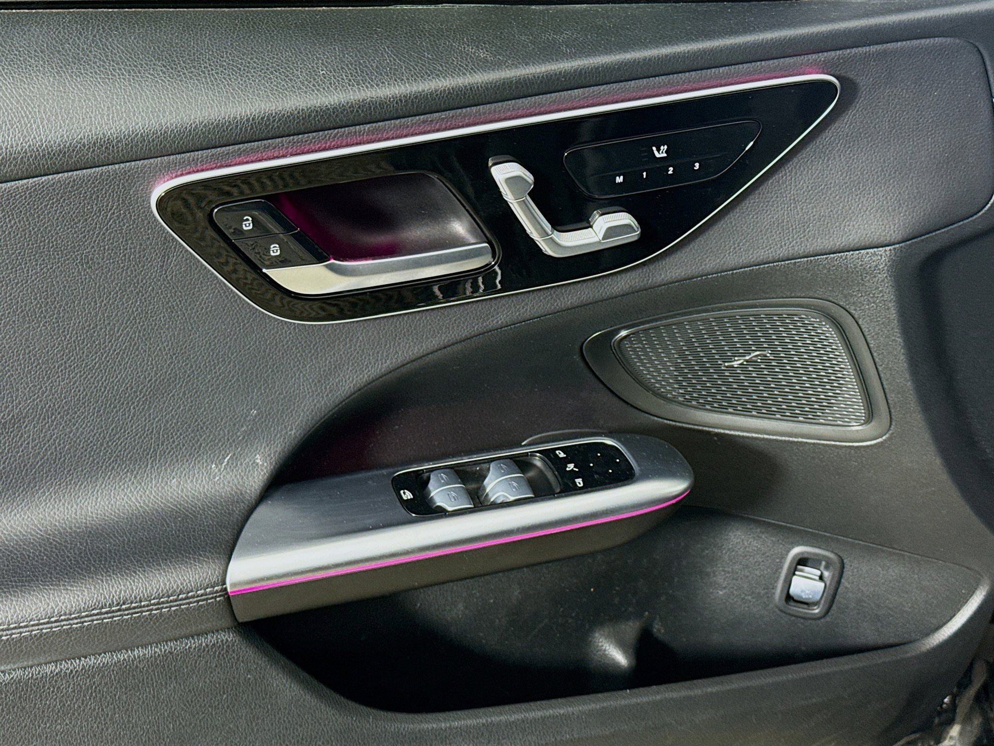 Used 2022 Mercedes-Benz C 300 4MATIC Sedan w/ Exclusive Trim Package image 24