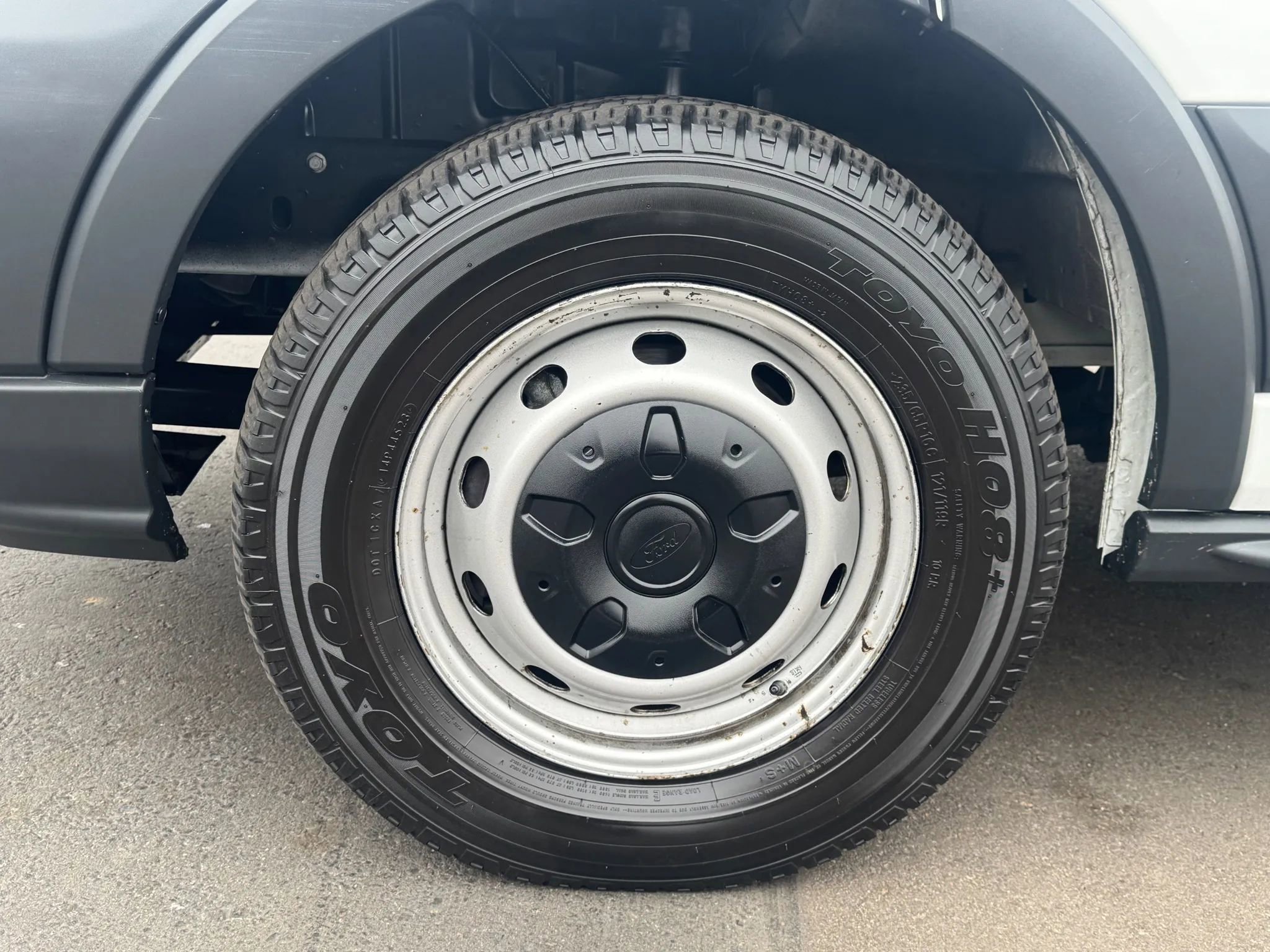 Used 2018 Ford Transit 250 148 Low Roof image 13