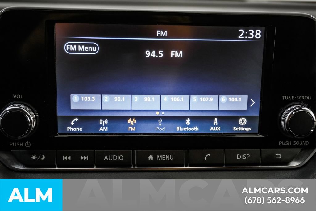 Used 2025 Nissan Sentra S image 39