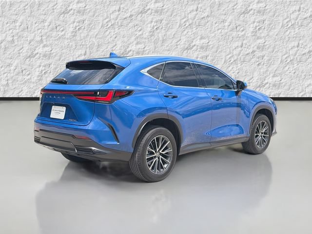 Used 2025 Lexus NX 250 FWD w/ Accessory Package (2T) image 3
