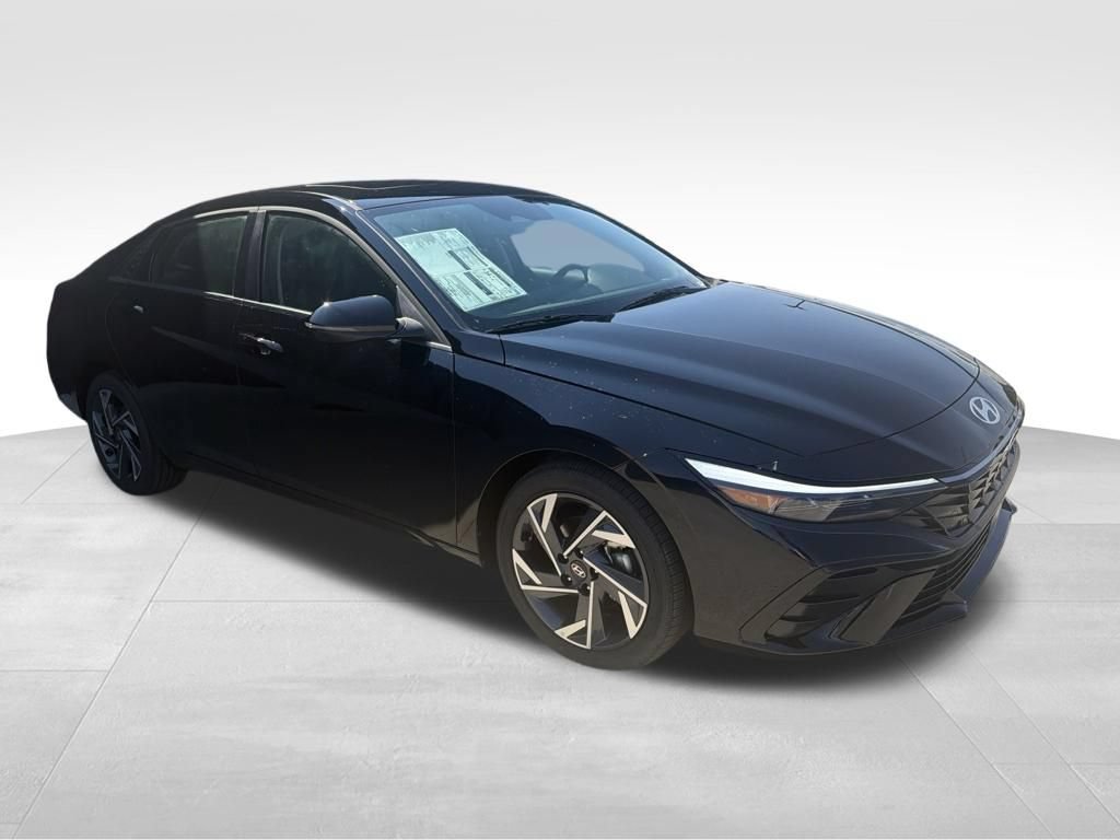 New 2026 Hyundai Elantra Limited FWD image 9