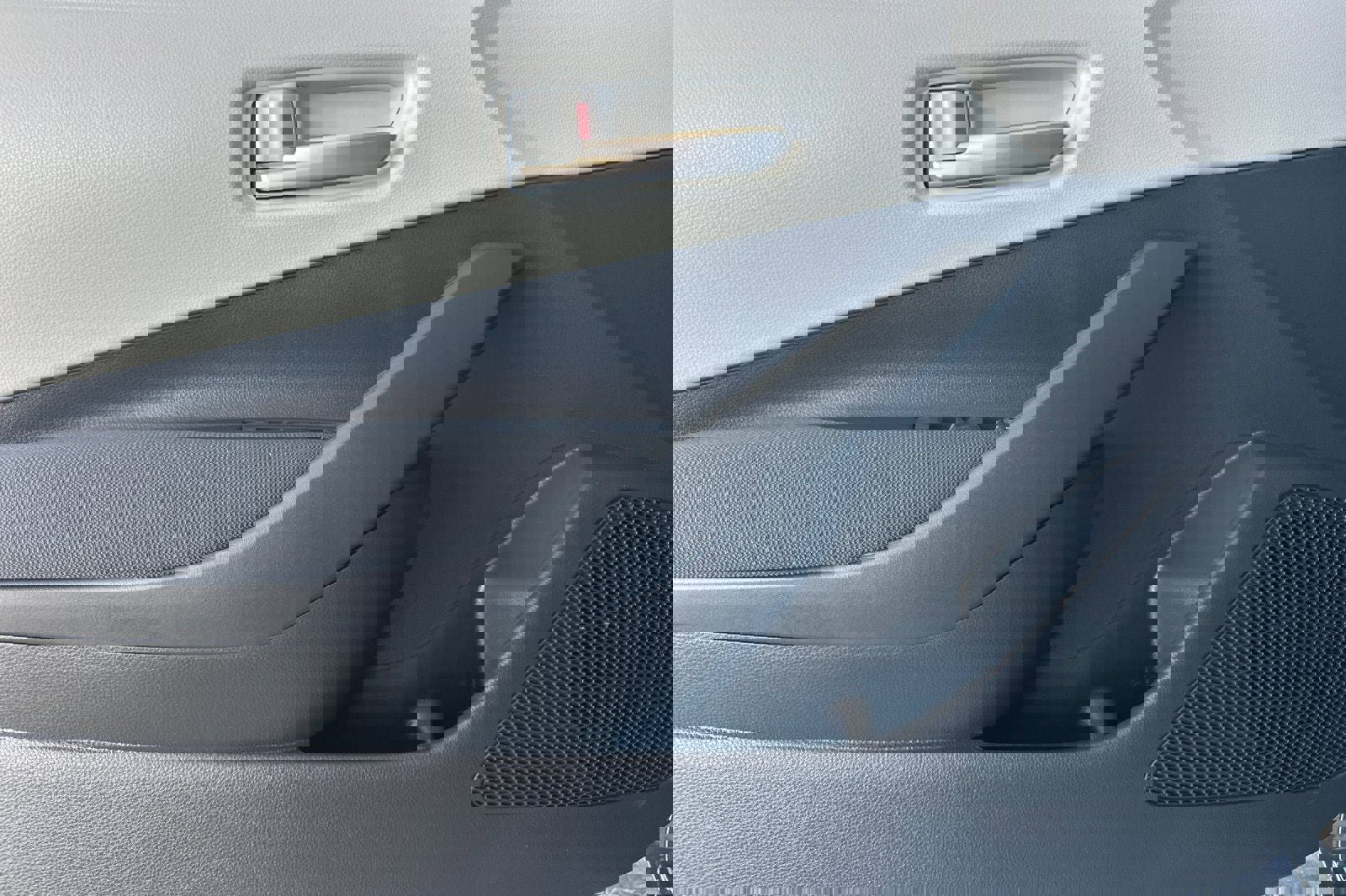 New 2026 Toyota Corolla SE image 12