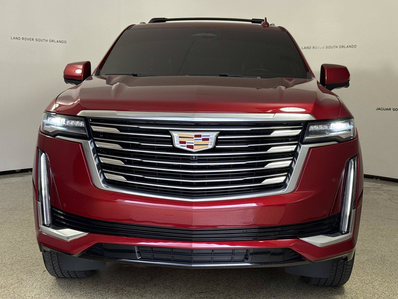 Used 2021 Cadillac Escalade Premium Luxury Platinum AWD/4WD image 9