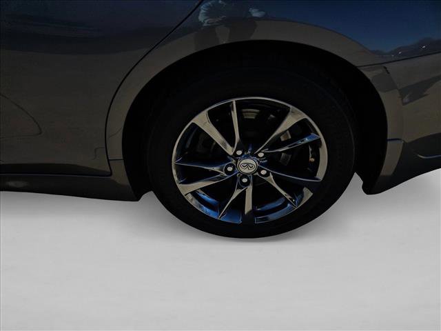 Used 2017 INFINITI Q50 Signature Edition w/ Cargo Package (L95) image 9