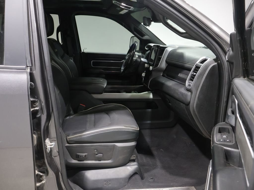 Used 2022 RAM 2500 Laramie AWD/4WD image 24