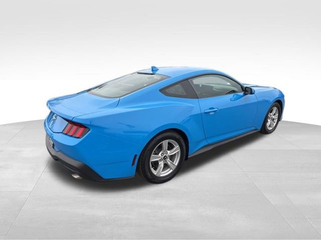 Used 2024 Ford Mustang Coupe image 4