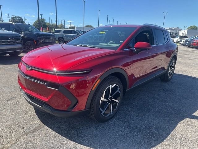 New 2026 Chevrolet Equinox EV LT image 7