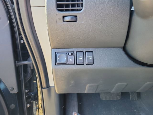 Used 2020 Nissan Frontier PRO-4X w/ Pro-4x Utility Package image 13