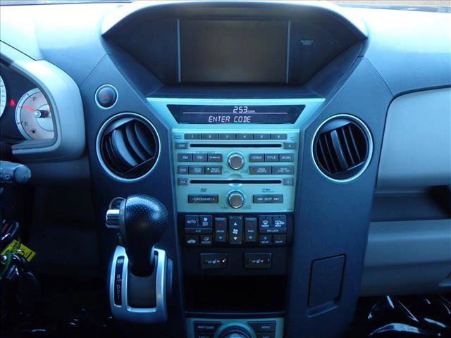 Used 2011 Honda Pilot Touring image 19
