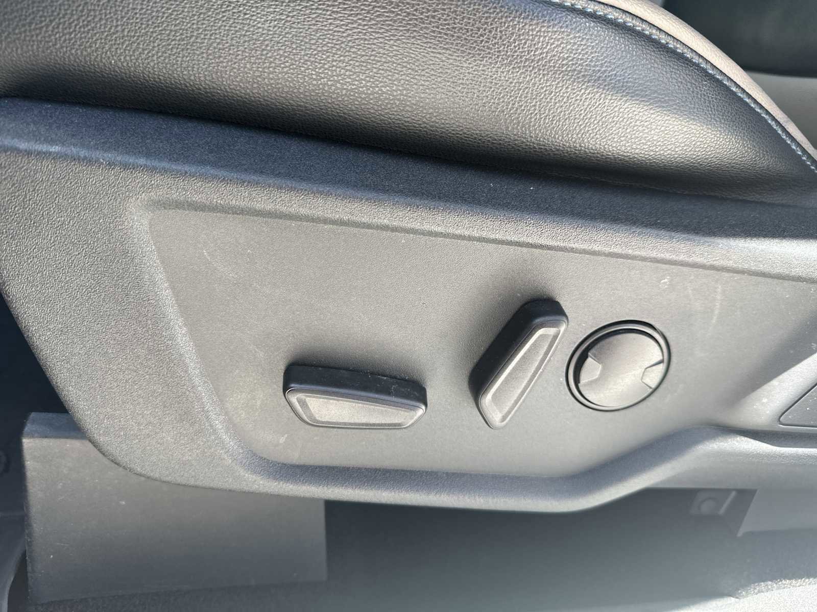 Used 2022 Ford Bronco Wildtrak image 13