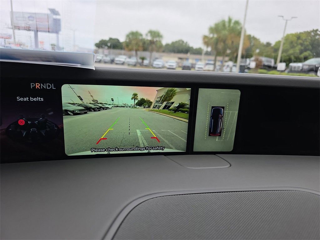 Used 2025 Lincoln Nautilus Premier w/ Equipment Group 102A image 28