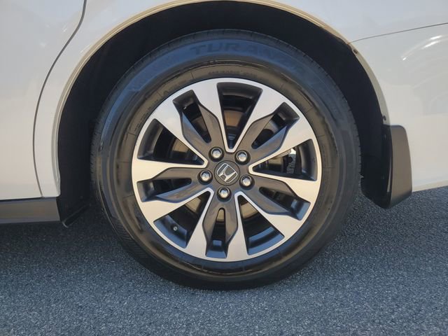 Used 2024 Honda Odyssey EX-L image 10