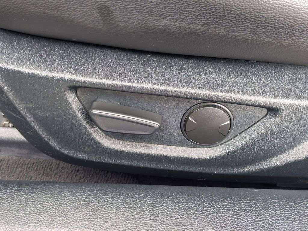Used 2023 Ford Mustang Premium RWD image 18