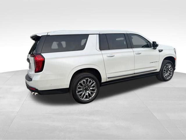 Used 2024 GMC Yukon XL Denali Ultimate image 14