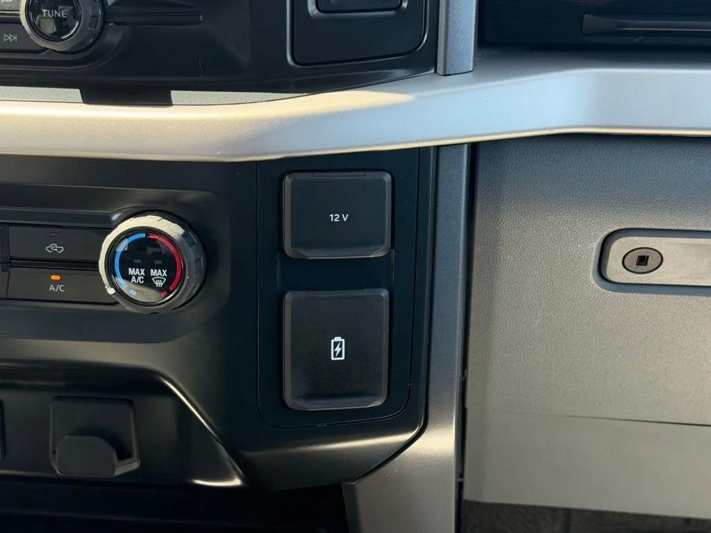 Used 2022 Ford F150 XLT AWD/4WD image 24
