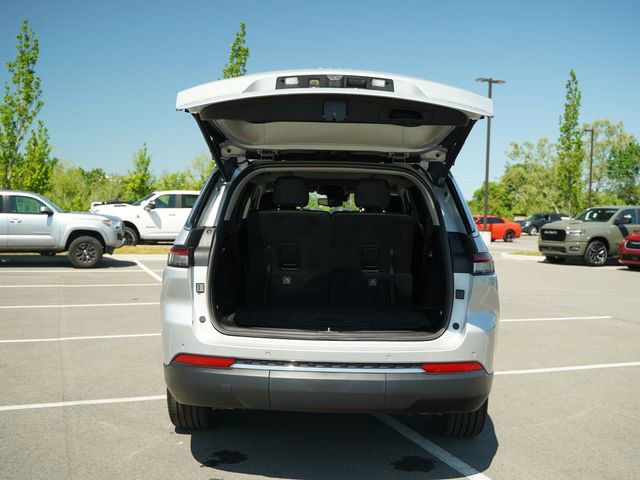 Used 2022 Jeep Grand Cherokee L Limited AWD/4WD image 18