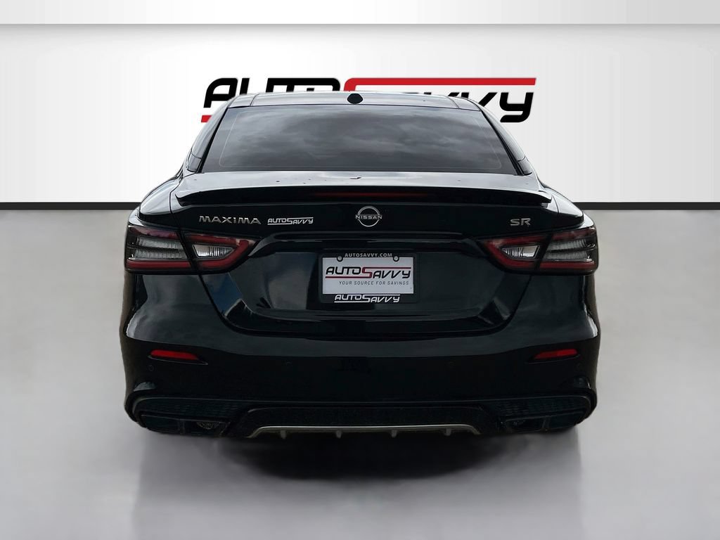 Used 2023 Nissan Maxima SR w/ Sport Mat Group FWD image 6