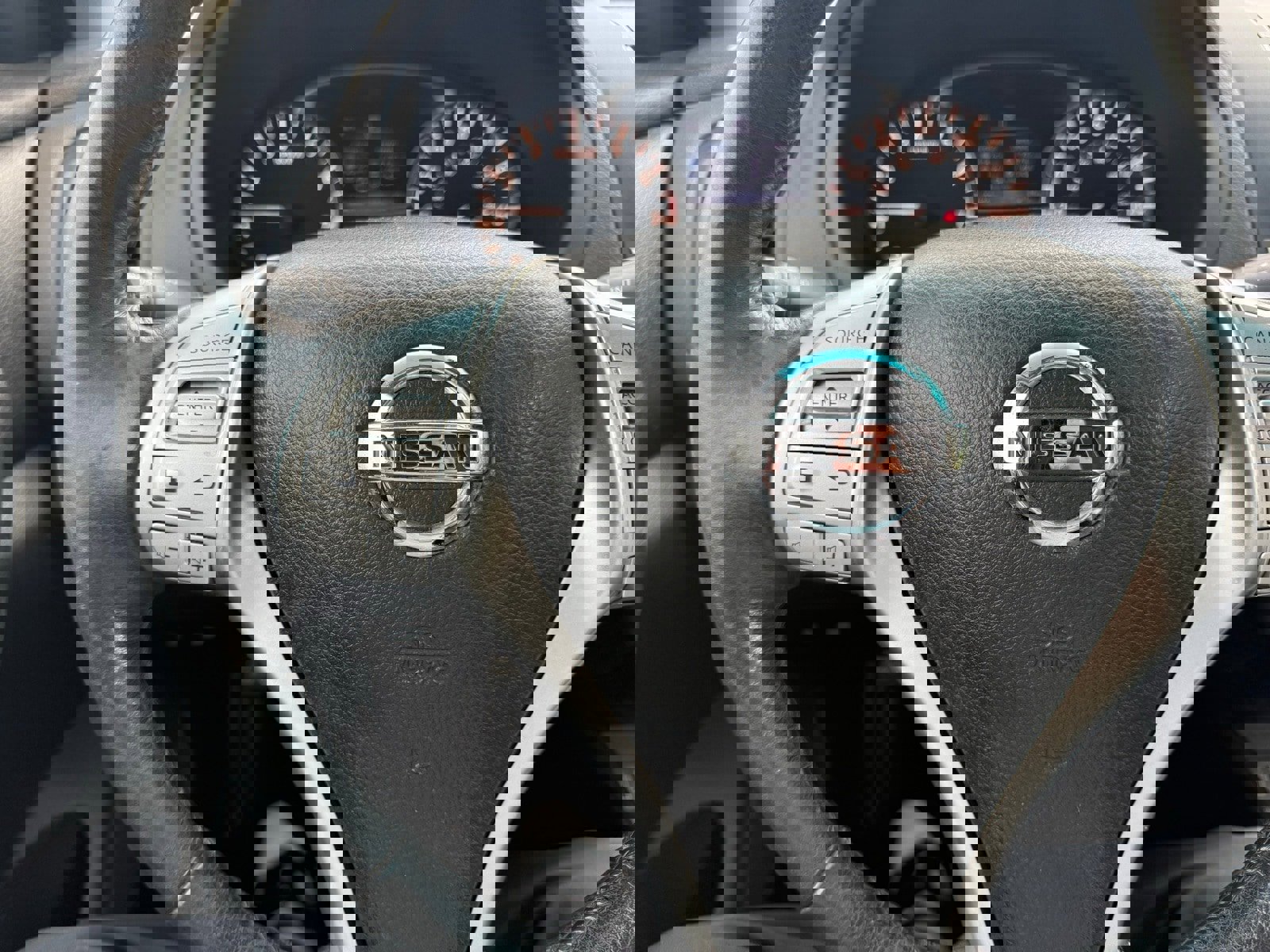 Used 2017 Nissan Altima 2.5 SL w/ Moonroof Package image 18