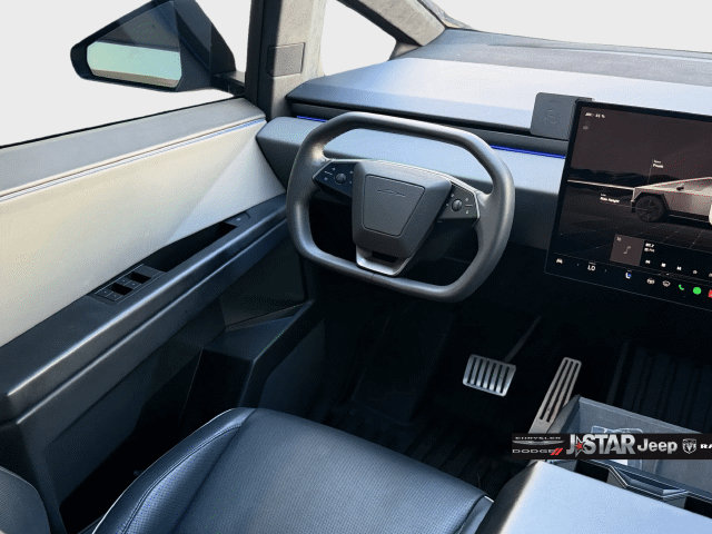 Used 2024 Tesla Cybertruck AWD Crew Cab image 15