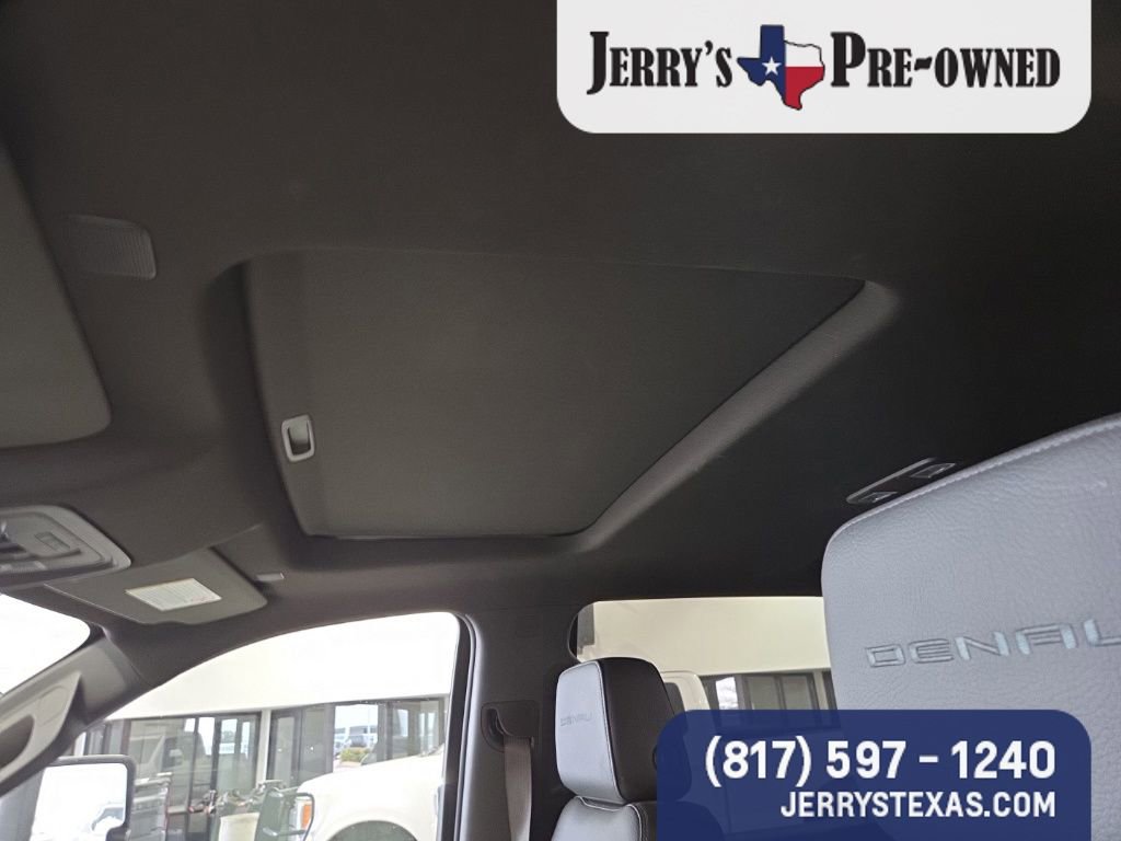 Used 2022 GMC Sierra 2500 Denali w/ Denali Ultimate Package image 8