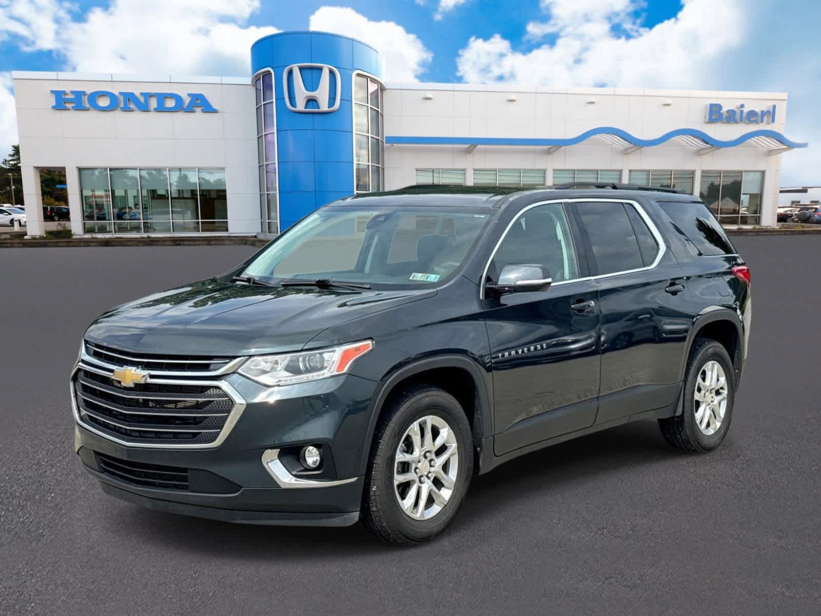 Used 2020 Chevrolet Traverse LT w/ Driver Confidence II Package