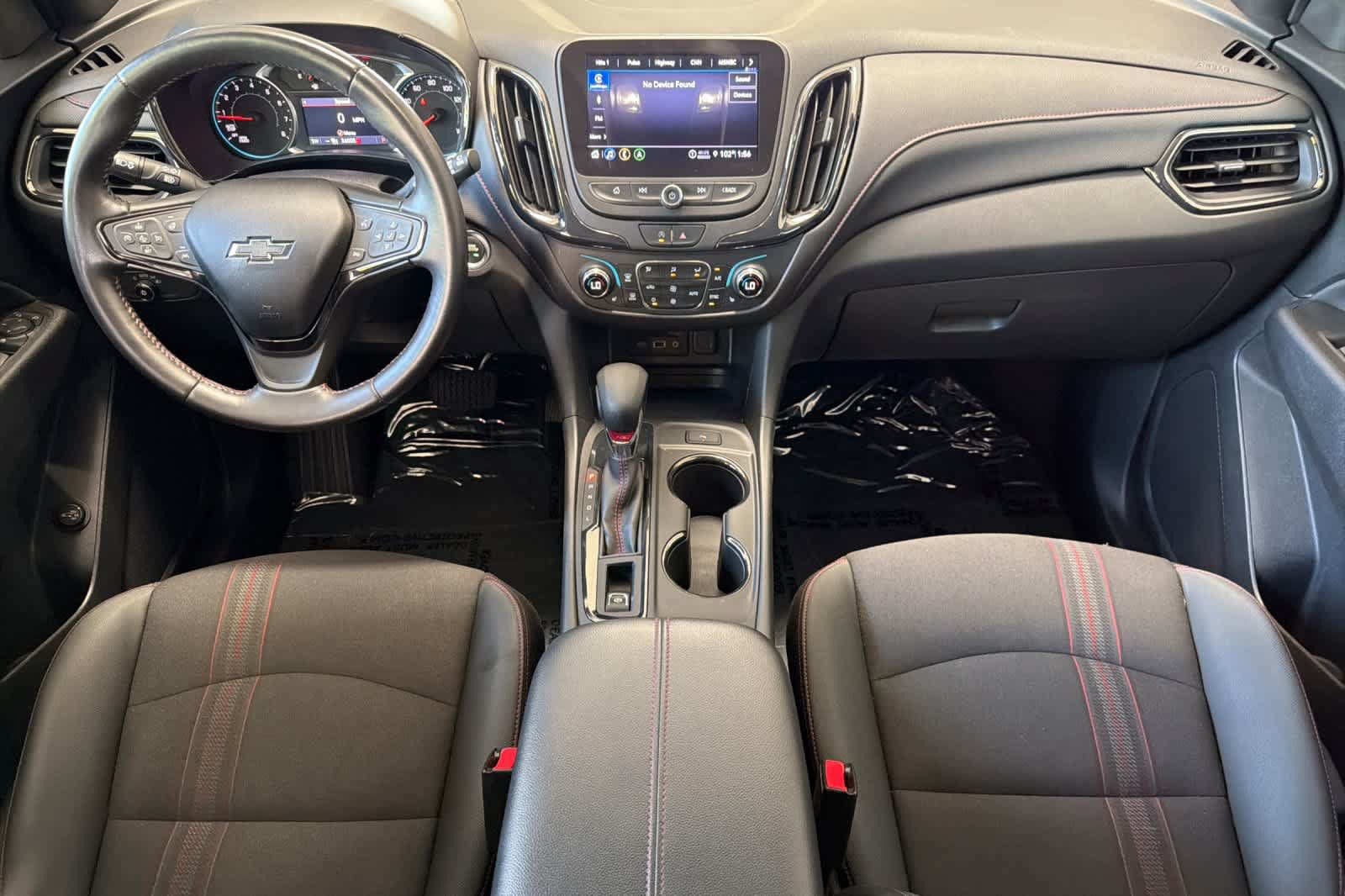 Used 2022 Chevrolet Equinox RS w/ Infotainment Package FWD image 3