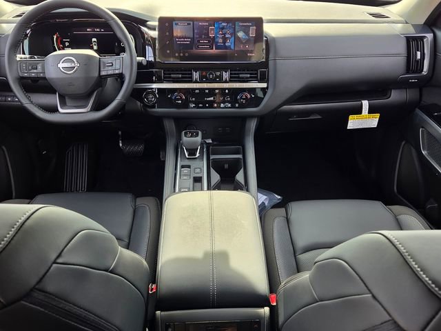 New 2026 Nissan Pathfinder SL image 8