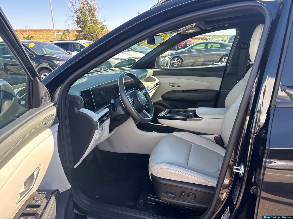 Used 2025 Hyundai Tucson Limited AWD/4WD image 41