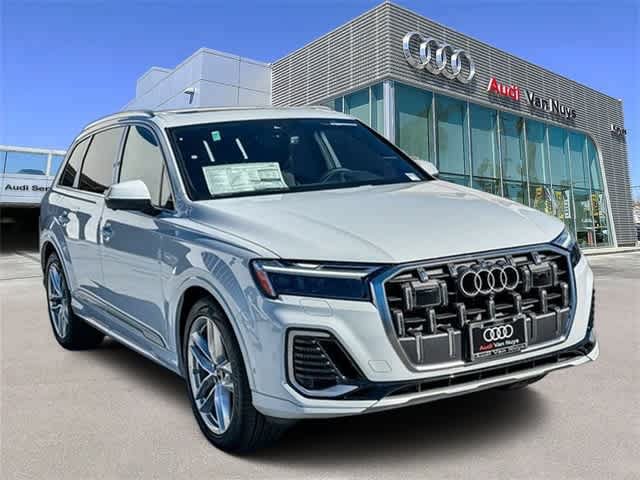 Certified 2025 Audi Q7 3.0T Premium Plus w/ Premium Plus Package AWD/4WD image 3
