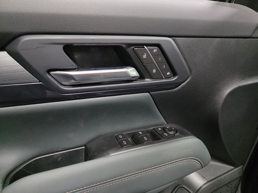 New 2026 GMC Terrain AT4 w/ Convenience Package III AWD/4WD image 12