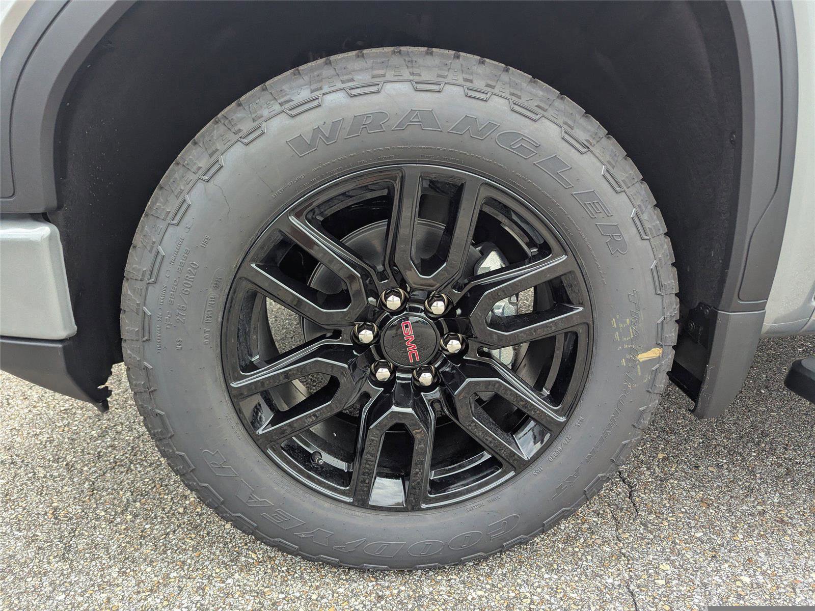 New 2026 GMC Sierra 1500 Elevation w/ LPO, Elevation Black Package image 10