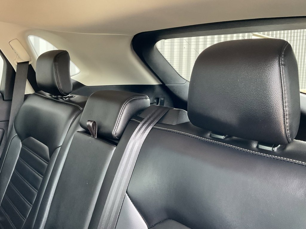 Used 2023 Ford Edge SEL w/ Convenience Package image 17