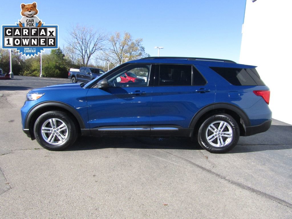 Used 2020 Ford Explorer XLT w/ Equipment Group 202A image 2