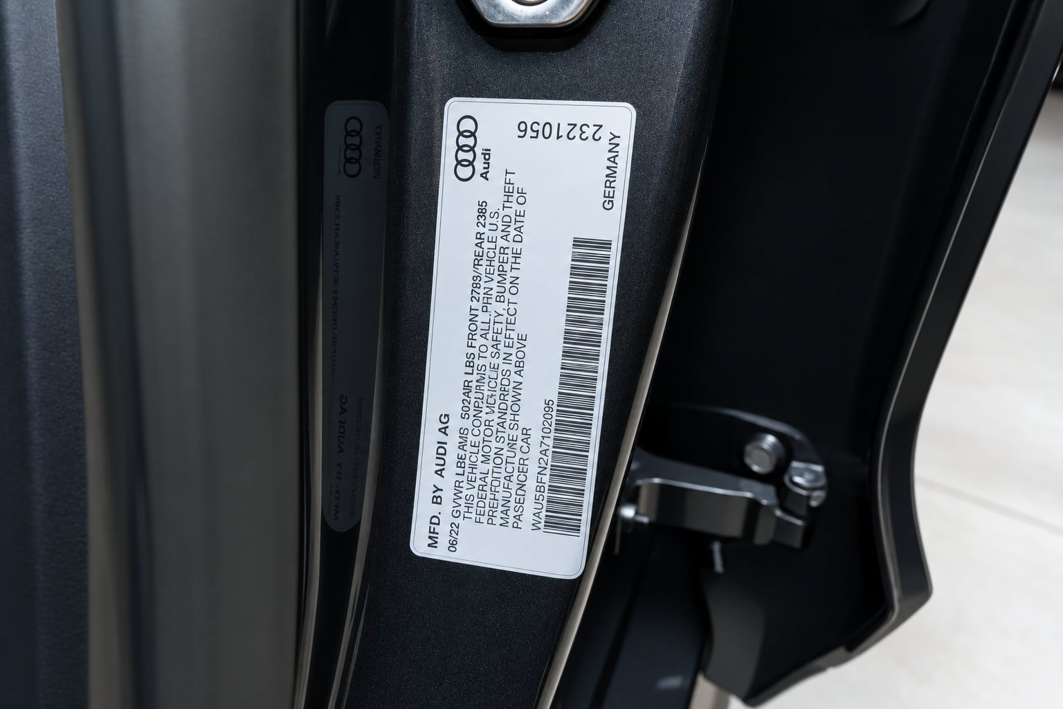 Used 2022 Audi e-tron GT Premium Plus AWD/4WD image 45