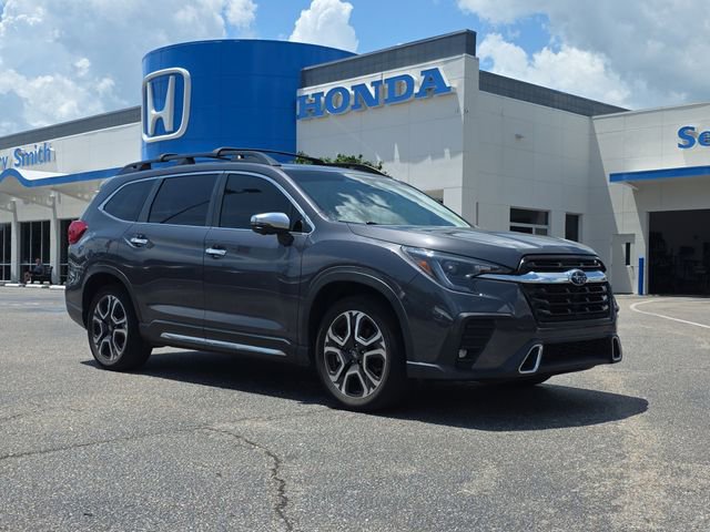 Used 2023 Subaru Ascent Touring AWD/4WD image 2