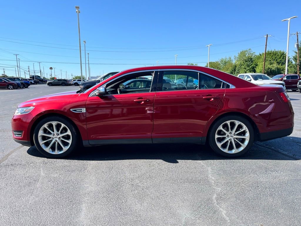 Used 2017 Ford Taurus Limited FWD image 8