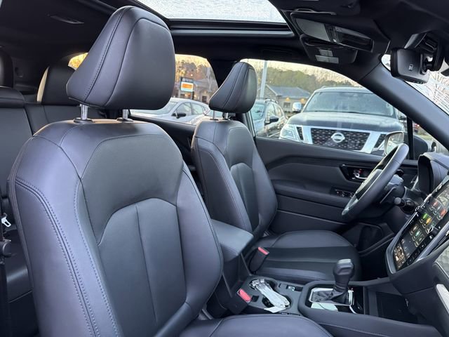 Used 2025 Subaru Forester Limited image 16