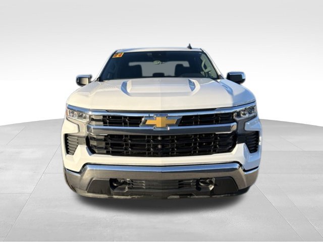 Used 2024 Chevrolet Silverado 1500 LT AWD/4WD image 9