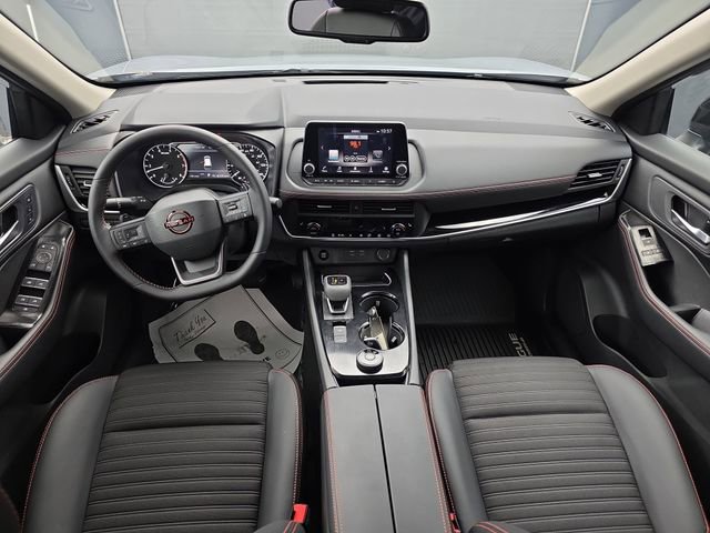 Used 2026 Nissan Rogue SV w/ Rock Creek Premium Package image 21