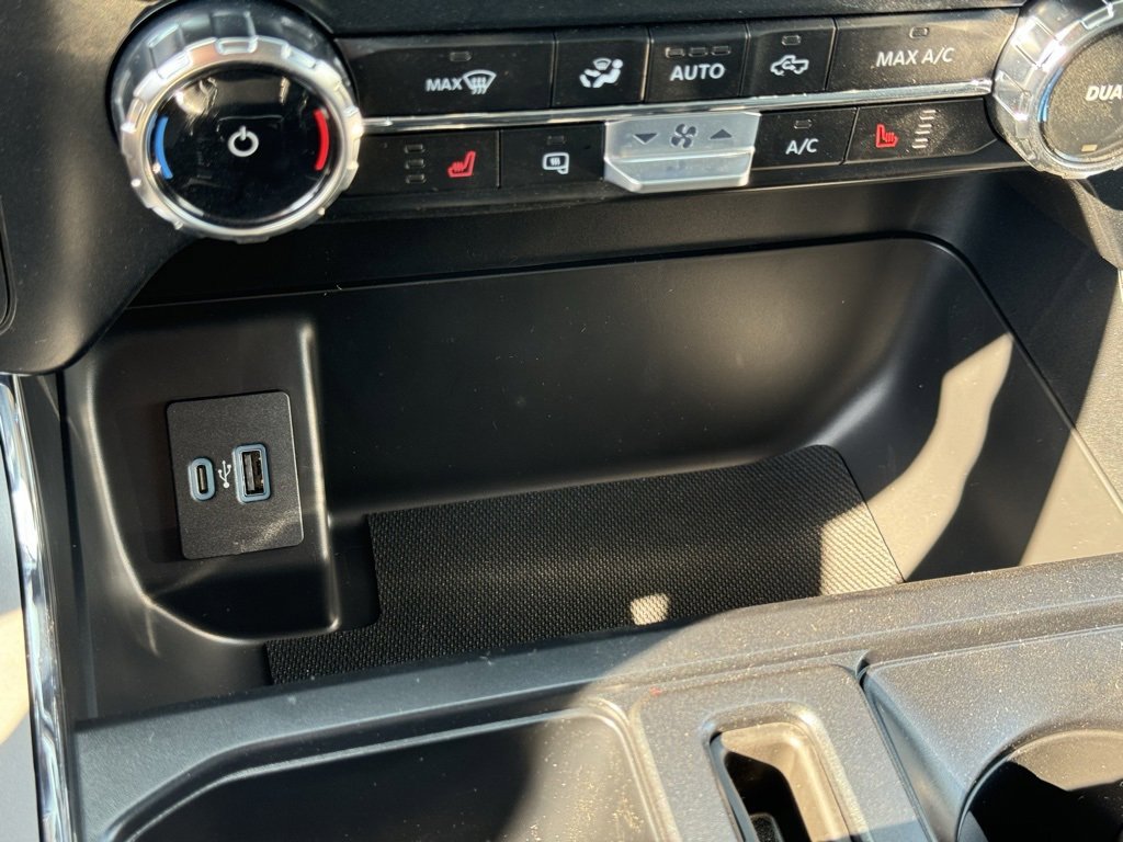 New 2024 Ford F150 Lightning Pro image 39