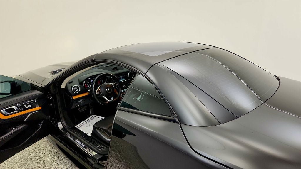 Used 2017 Mercedes-Benz SL 550 image 13