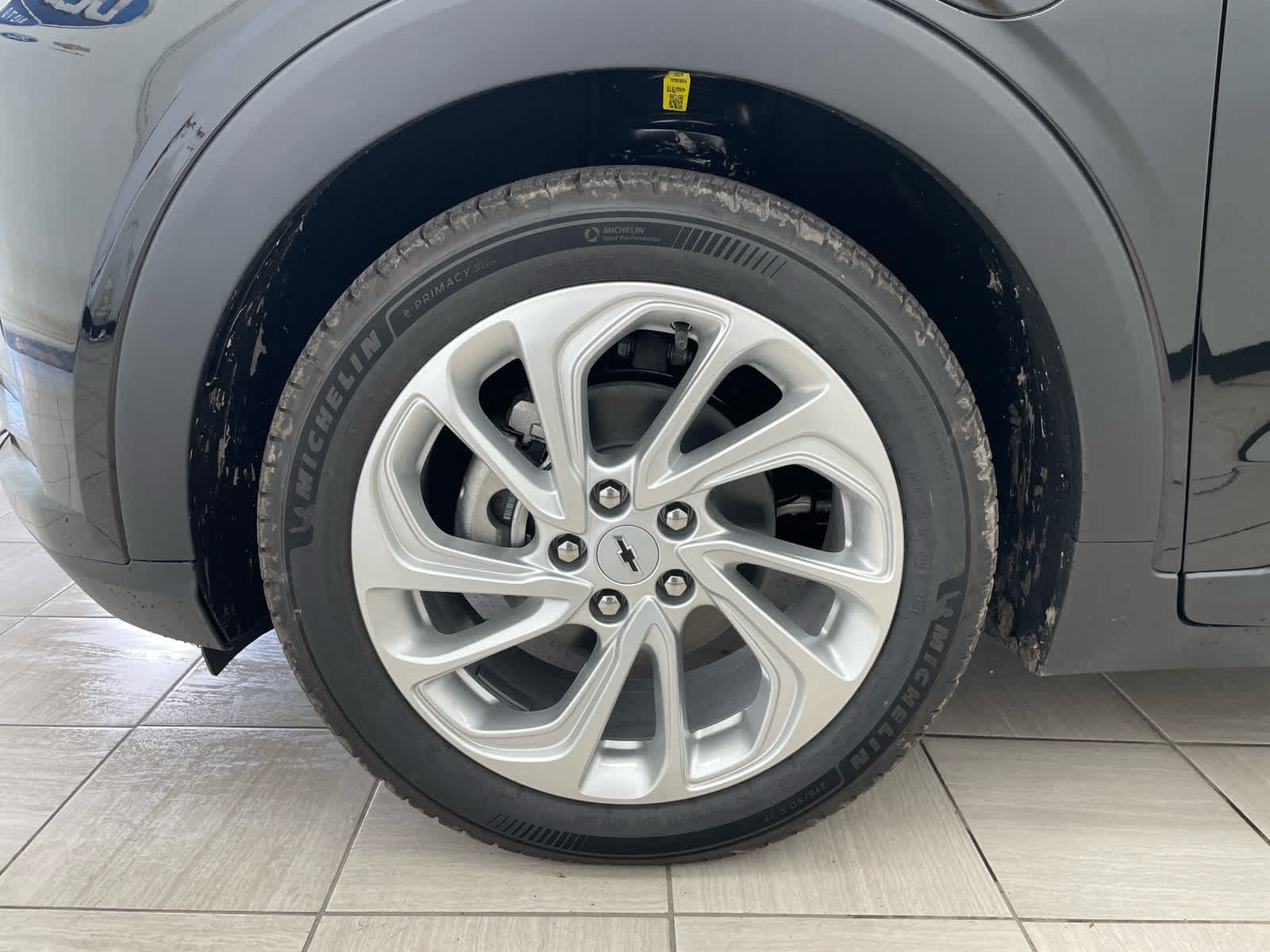 New 2027 Chevrolet Bolt LT w/ Comfort Package FWD image 7