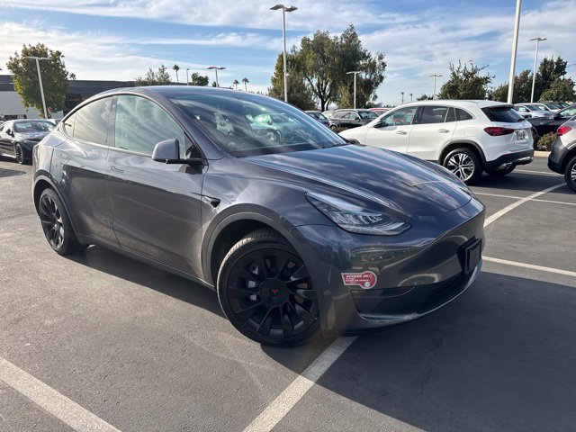 Used 2020 Tesla Model Y Long Range AWD/4WD image 3